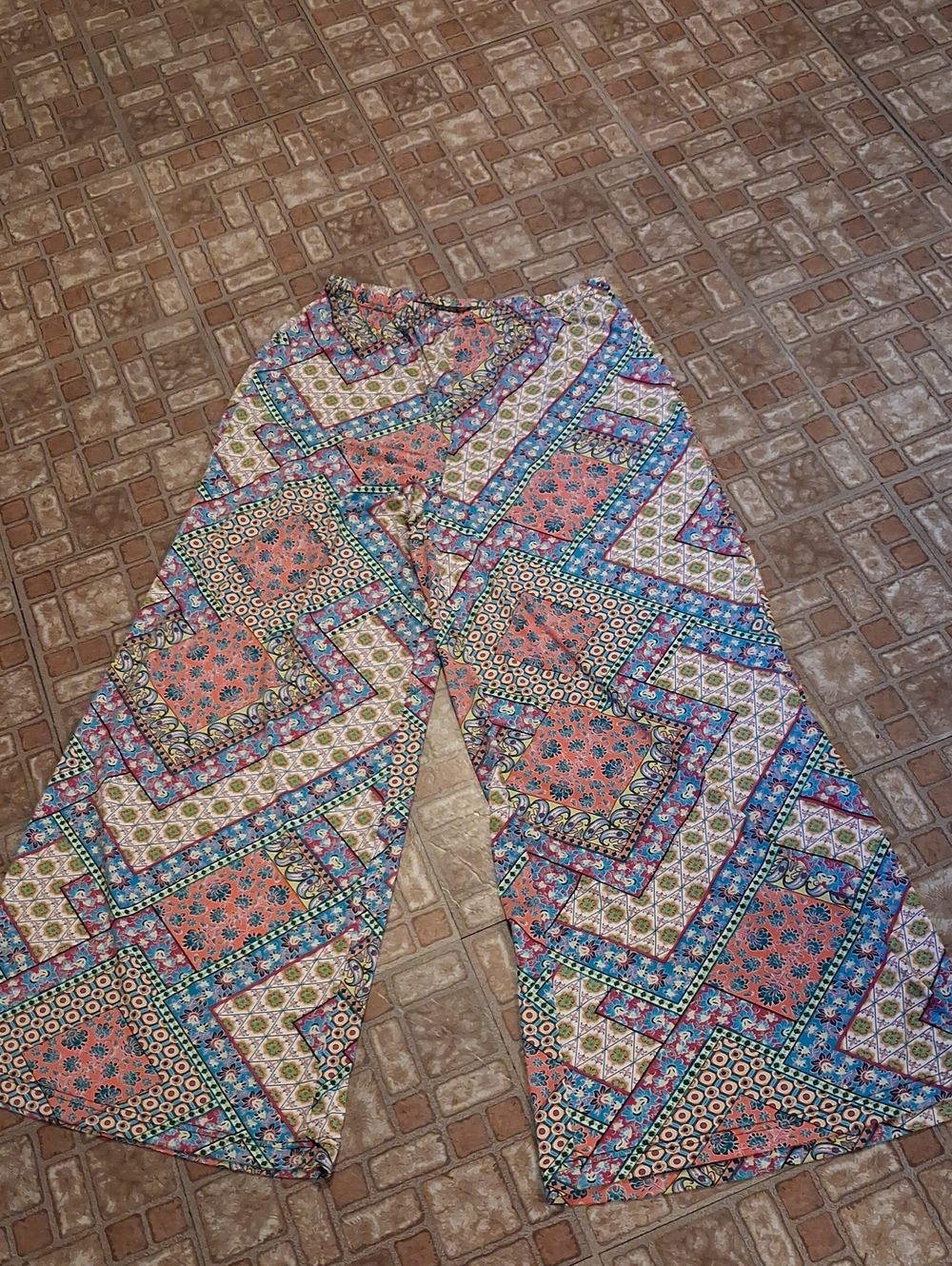 new directions Multi-Color Wide-Leg Printed Palazzo Pants Size Medium